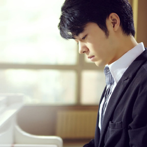 国产精选中文字幕
